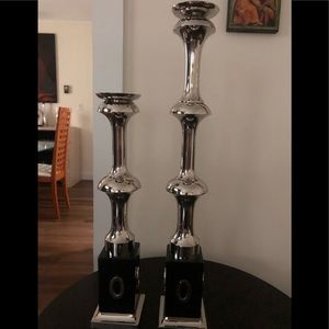 2 candle holders